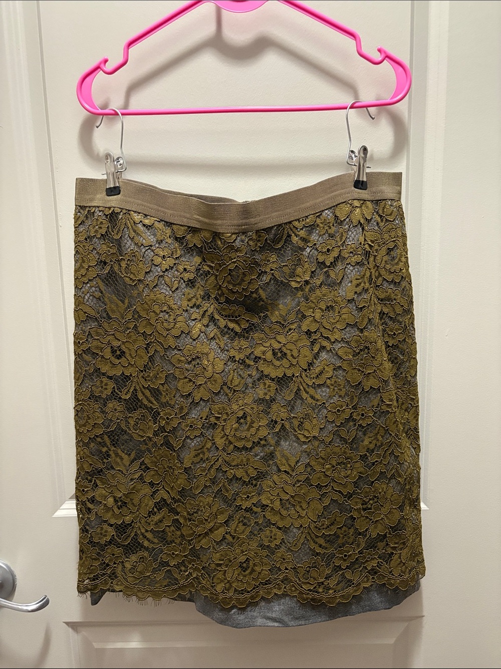 LOFT Olive Lace Pencil Skirt